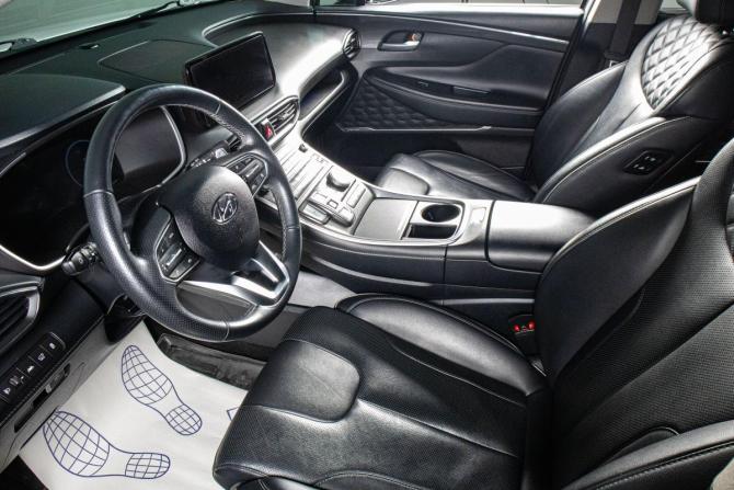 Hyundai Santa Fe IV Рестайлинг с пробегом 2023 года, цена 4 699 000 рублей, 85650 км, внедорожник, Автокод Объявления