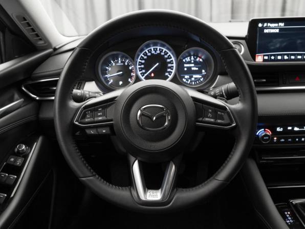 Mazda 6 III (GJ) Рестайлинг 2 с пробегом 2020 года, цена 2 660 000 рублей, 72774 км, седан, Автокод Объявления