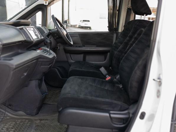 Honda Stepwgn IV Рестайлинг с пробегом 2012 года, цена 1 110 000 рублей, 236028 км, минивэн, Автокод Объявления