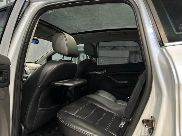 Ford Kuga I с пробегом 2011 года, цена 1 050 000 рублей, 211263 км, внедорожник, Автокод Объявления