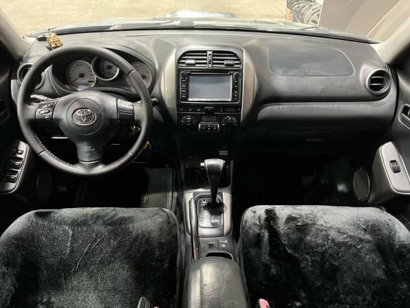 Toyota RAV4 II (XA20) Рестайлинг с пробегом 2005 года, цена 850 000 рублей, 180158 км, внедорожник, Автокод Объявления