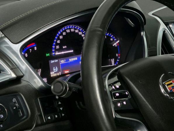 Cadillac SRX II Рестайлинг с пробегом 2013 года, цена 1 260 000 рублей, 229509 км, внедорожник, Автокод Объявления