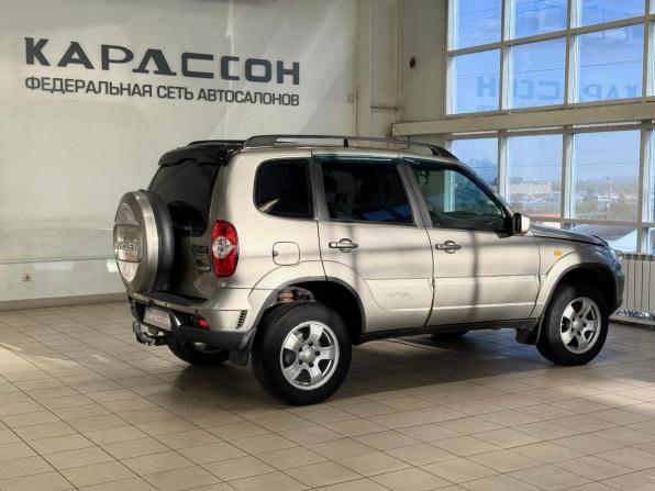 Chevrolet Niva I Рестайлинг с пробегом 2011 года, цена 520 000 рублей, 150000 км, внедорожник, Автокод Объявления