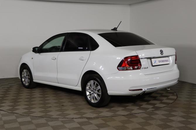 Volkswagen Polo V Рестайлинг с пробегом 2017 года, цена 1 199 990 рублей, 116115 км, седан, Автокод Объявления