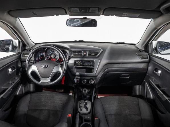 Kia Rio III Рестайлинг с пробегом 2015 года, цена 825 000 рублей, 151325 км, хэтчбек, Автокод Объявления