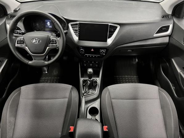 Hyundai Solaris II с пробегом 2019 года, цена 1 170 000 рублей, 144583 км, седан, Автокод Объявления