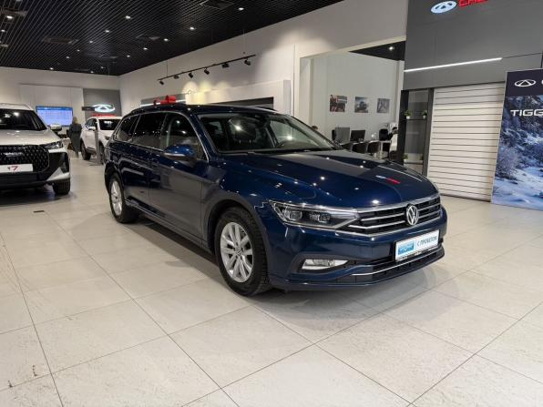 Volkswagen Passat B8 Рестайлинг с пробегом 2019 года, цена 1 700 000 рублей, 301151 км, универсал, Автокод Объявления