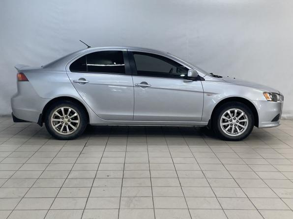 Mitsubishi Lancer X Рестайлинг с пробегом 2011 года, цена 810 000 рублей, 205317 км, седан, Автокод Объявления