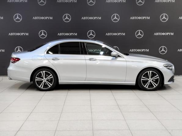 Mercedes-Benz E-Класс V (W213 S213 C238) Рестайлинг с пробегом 2022 года, цена 4 645 000 рублей, 72000 км, седан, Автокод Объявления