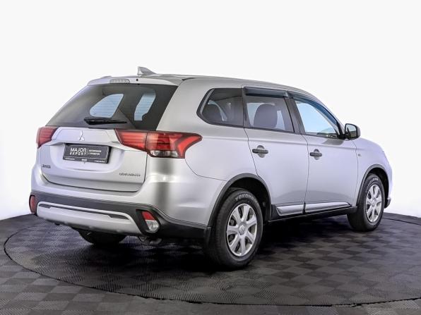Mitsubishi Outlander III Рестайлинг 3 с пробегом 2019 года, цена 1 990 000 рублей, 90929 км, внедорожник, Автокод Объявления