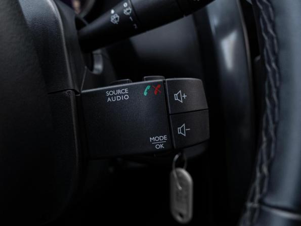Renault Duster I Рестайлинг с пробегом 2017 года, цена 1 385 000 рублей, 133798 км, внедорожник, Автокод Объявления
