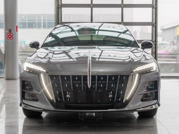 Hongqi H6 с пробегом 2025 года, цена 4 560 000 рублей, 2858 км, лифтбек, Автокод Объявления