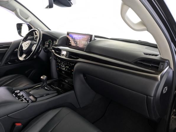 Lexus LX III Рестайлинг 2 с пробегом 2020 года, цена 10 200 000 рублей, 84963 км, внедорожник, Автокод Объявления