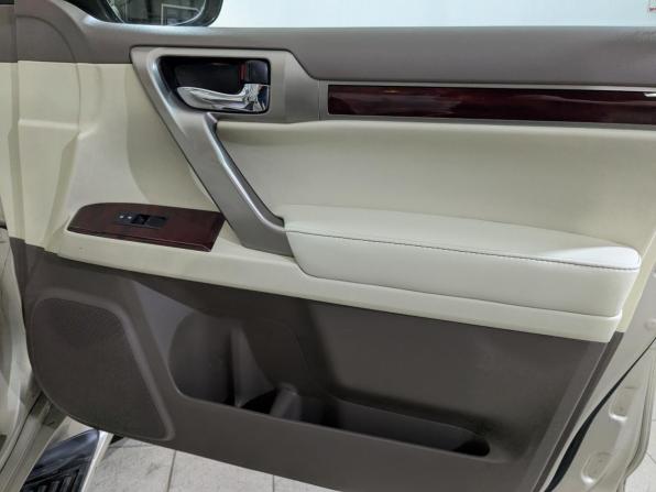 Lexus GX II с пробегом 2011 года, цена 3 300 000 рублей, 155264 км, внедорожник, Автокод Объявления