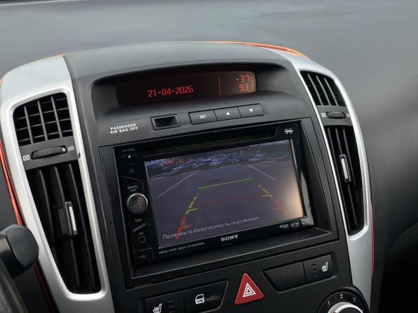 Kia Ceed I Рестайлинг с пробегом 2011 года, цена 679 000 рублей, 217550 км, универсал, Автокод Объявления