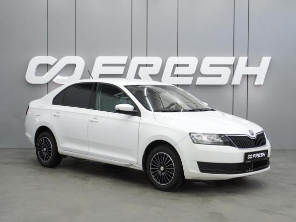 Skoda Rapid I Рестайлинг с пробегом 2018 года, цена 1 283 070 рублей, 84650 км, лифтбек, Автокод Объявления
