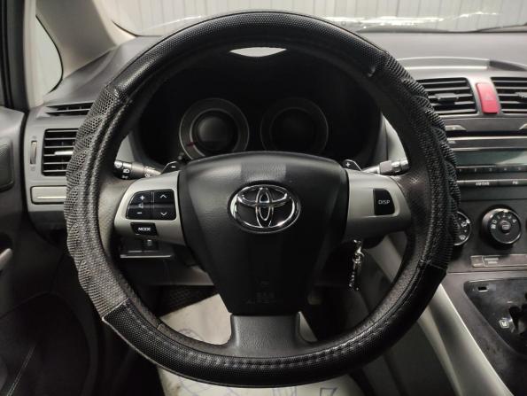 Toyota Auris I Рестайлинг с пробегом 2010 года, цена 650 000 рублей, 139865 км, хэтчбек, Автокод Объявления