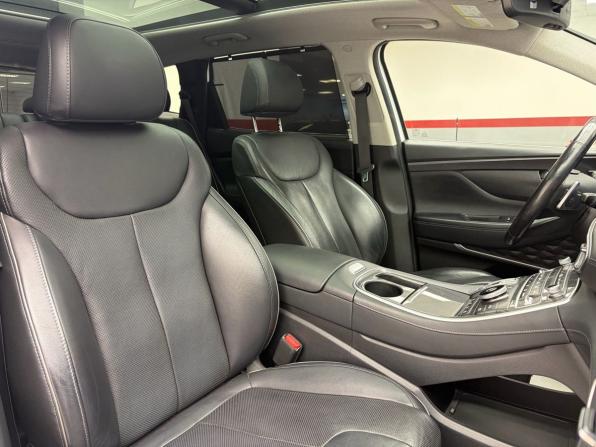 Hyundai Santa Fe IV Рестайлинг с пробегом 2021 года, цена 3 689 000 рублей, 44550 км, внедорожник, Автокод Объявления