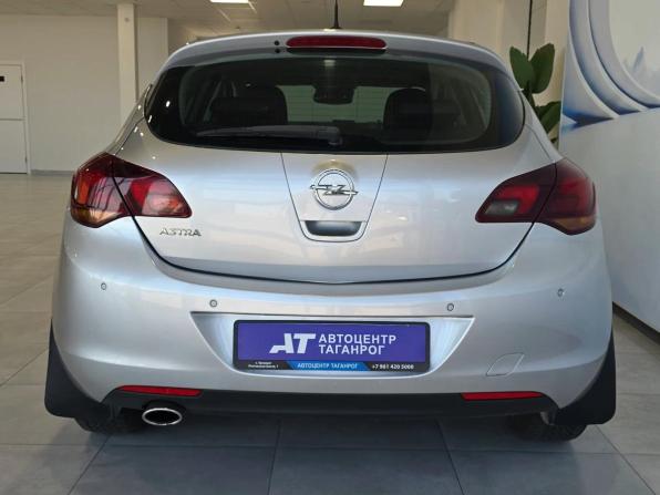 Opel Astra J с пробегом 2011 года, цена 849 000 рублей, 146000 км, хэтчбек, Автокод Объявления