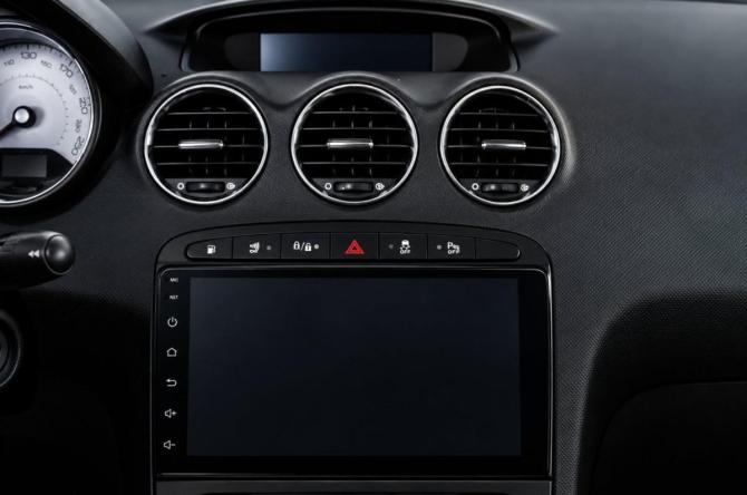 Peugeot 408 I с пробегом 2015 года, цена 719 000 рублей, 122000 км, седан, Автокод Объявления
