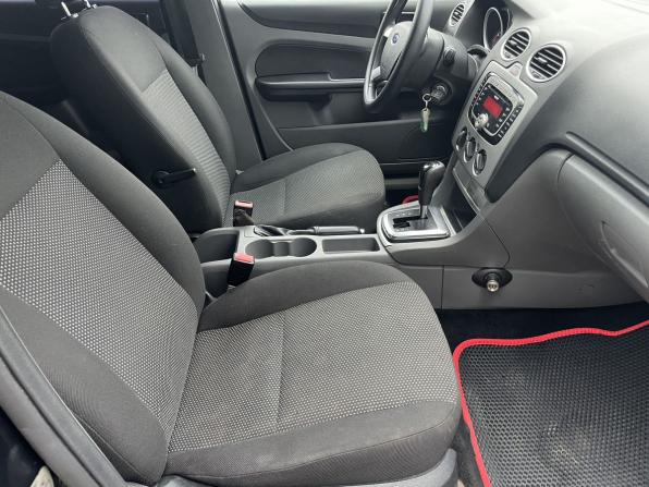 Ford Focus II Рестайлинг с пробегом 2010 года, цена 589 000 рублей, 123772 км, хэтчбек, Автокод Объявления
