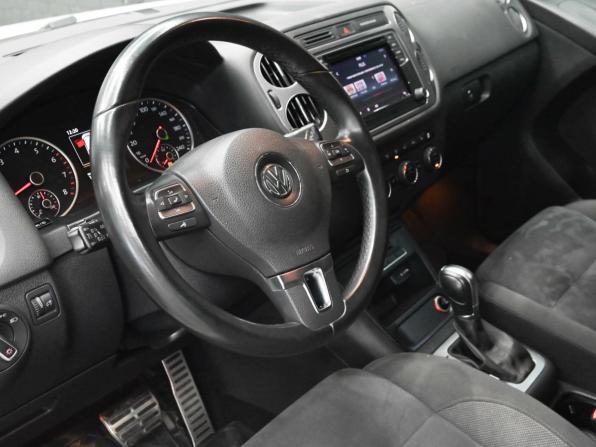 Volkswagen Tiguan I Рестайлинг с пробегом 2015 года, цена 1 900 000 рублей, 113500 км, внедорожник, Автокод Объявления