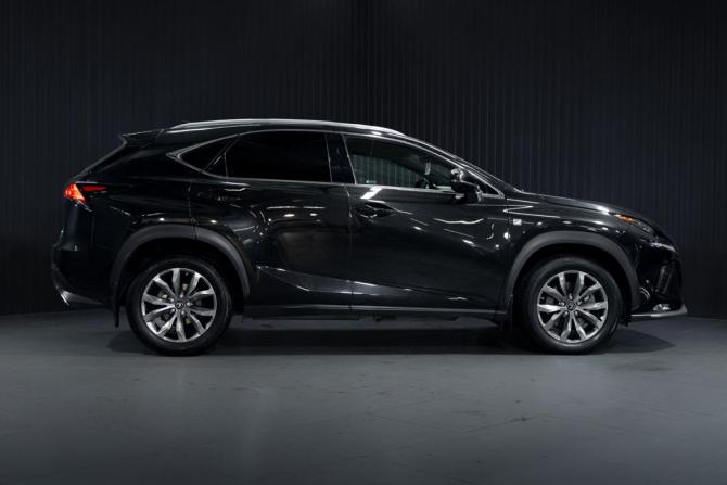 Lexus NX I Рестайлинг с пробегом 2018 года, цена 3 950 000 рублей, 86669 км, внедорожник, Автокод Объявления