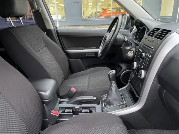 Suzuki Grand Vitara II Рестайлинг с пробегом 2010 года, цена 1 052 000 рублей, 107684 км, внедорожник, Автокод Объявления