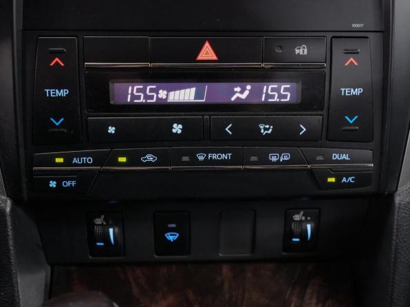 Toyota Camry VII (XV50) Рестайлинг 2 с пробегом 2017 года, цена 2 277 000 рублей, 144568 км, седан, Автокод Объявления