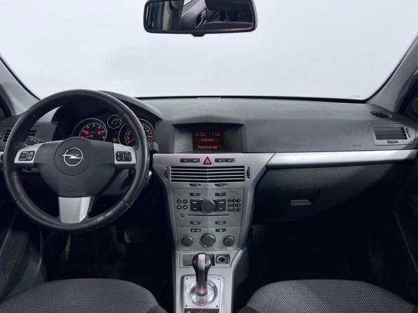 Opel Astra H Рестайлинг с пробегом 2011 года, цена 570 000 рублей, 234150 км, хэтчбек, Автокод Объявления