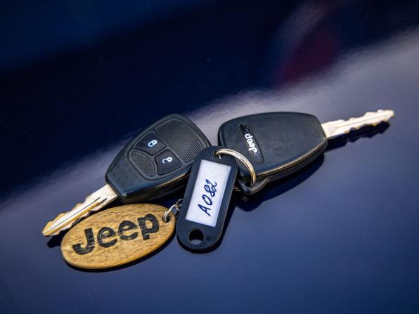 Jeep Compass I Рестайлинг 2 с пробегом 2013 года, цена 1 158 000 рублей, 139502 км, внедорожник, Автокод Объявления
