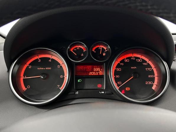 Peugeot 308 I Рестайлинг с пробегом 2012 года, цена 359 900 рублей, 205378 км, хэтчбек, Автокод Объявления