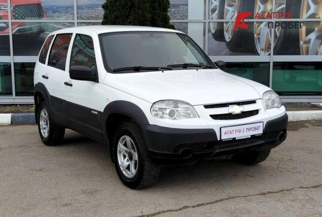 Chevrolet Niva I Рестайлинг с пробегом 2018 года, цена 762 000 рублей, 105882 км, внедорожник, Автокод Объявления