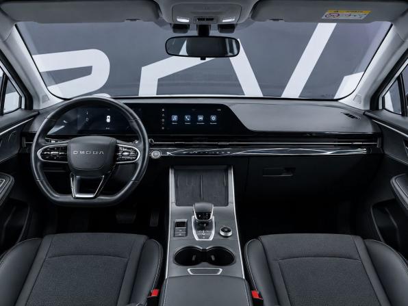 Omoda C5 I с пробегом 2023 года, цена 1 839 900 рублей, 30000 км, внедорожник, Автокод Объявления