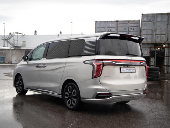 Hongqi HQ9 с пробегом 2022 года, цена 3 599 000 рублей, 112351 км, минивэн, Автокод Объявления
