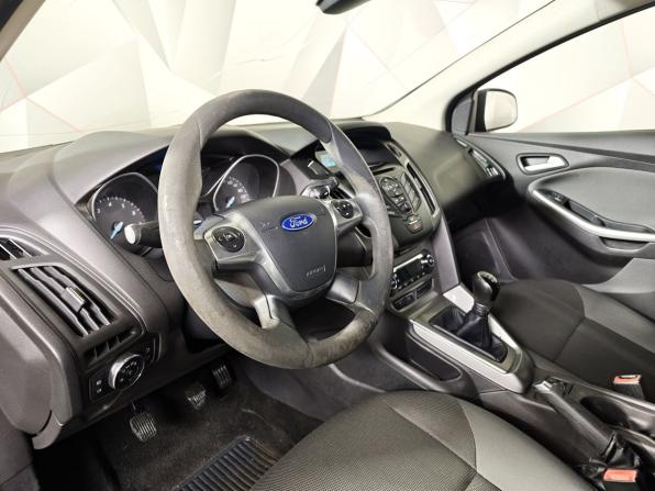 Ford Focus III с пробегом 2013 года, цена 697 000 рублей, 152231 км, универсал, Автокод Объявления