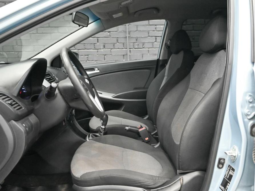 Hyundai Solaris I Екатеринбург  - изображение 17
