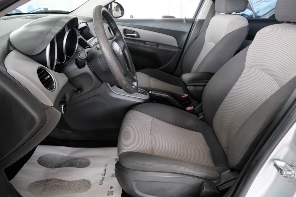 Chevrolet Cruze I Омск  - изображение 8