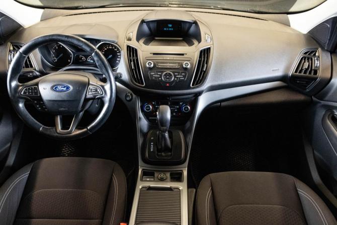 Ford Kuga II Рестайлинг с пробегом 2019 года, цена 1 829 000 рублей, 116839 км, внедорожник, Автокод Объявления