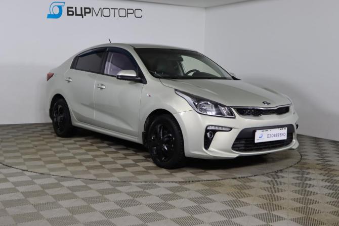 Kia Rio IV с пробегом 2018 года, цена 1 399 990 рублей, 79311 км, седан, Автокод Объявления