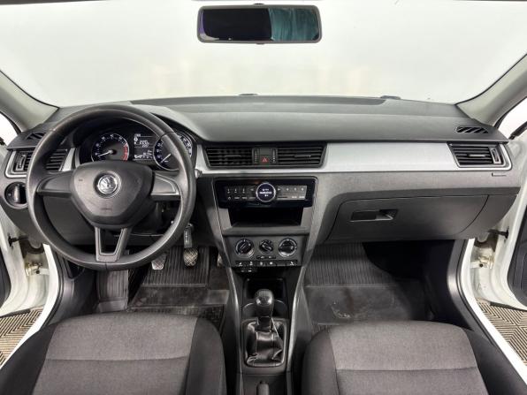 Skoda Rapid I с пробегом 2016 года, цена 1 199 000 рублей, 99170 км, лифтбек, Автокод Объявления