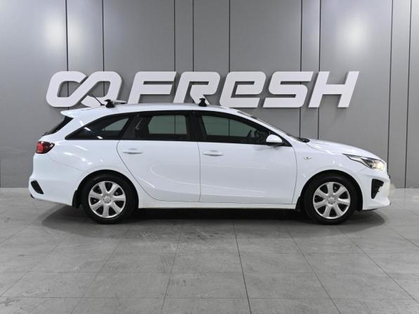 Kia Ceed III с пробегом 2019 года, цена 1 399 000 рублей, 137046 км, универсал, Автокод Объявления