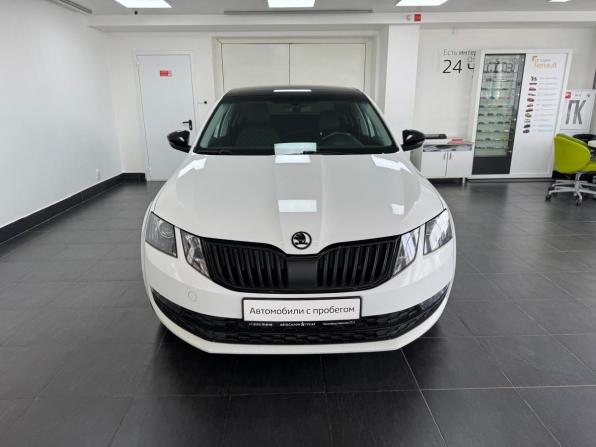 Skoda Octavia III (A7) Рестайлинг с пробегом 2018 года, цена 1 428 000 рублей, 225649 км, лифтбек, Автокод Объявления