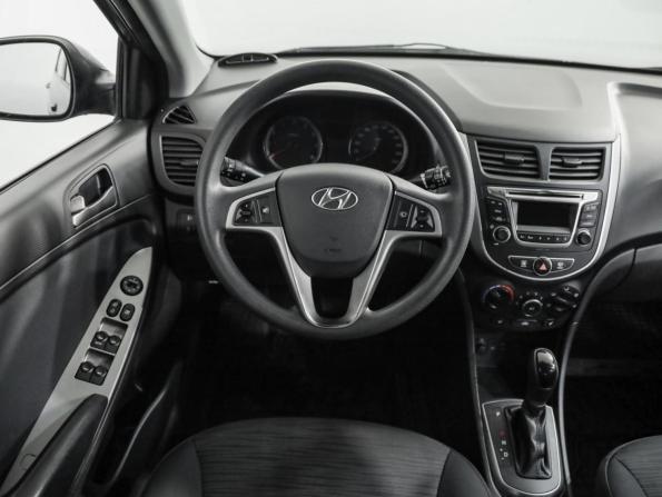 Hyundai Solaris I Рестайлинг с пробегом 2016 года, цена 1 099 000 рублей, 101366 км, седан, Автокод Объявления