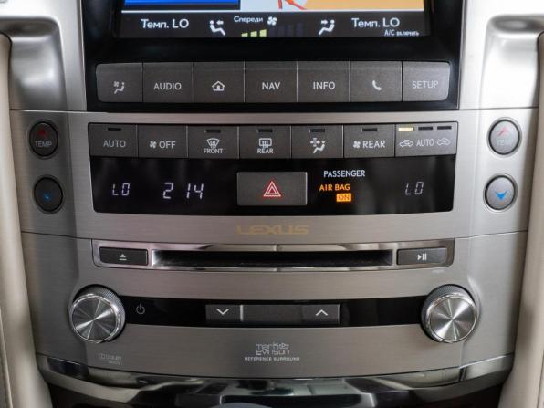 Lexus LX III Рестайлинг с пробегом 2013 года, цена 4 099 000 рублей, 192019 км, внедорожник, Автокод Объявления