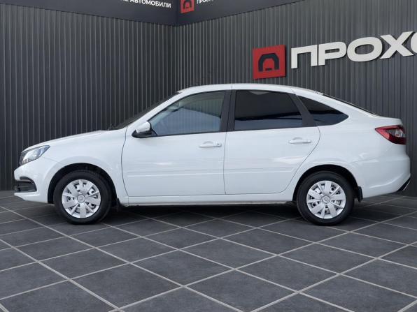 Lada (ВАЗ) Granta I Рестайлинг с пробегом 2023 года, цена 817 000 рублей, 11726 км, лифтбек, Автокод Объявления