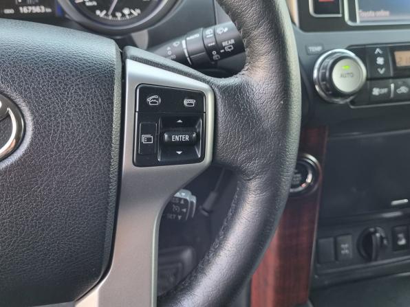 Toyota Land Cruiser Prado 150 Series Рестайлинг 1 с пробегом 2016 года, цена 4 390 000 рублей, 167563 км, внедорожник, Автокод Объявления