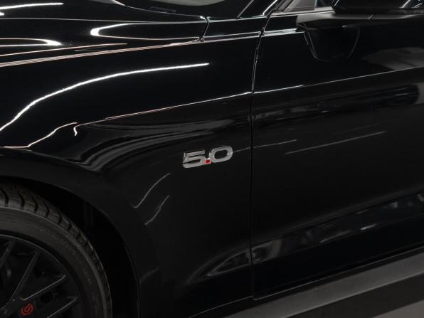 Ford Mustang VI Рестайлинг с пробегом 2019 года, цена 4 500 000 рублей, 85312 км, купе, Автокод Объявления
