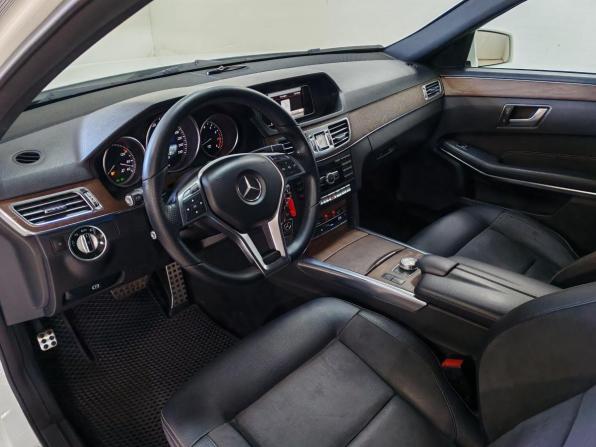 Mercedes-Benz E-Класс IV (W212 S212 C207) Рестайлинг с пробегом 2013 года, цена 1 690 000 рублей, 243040 км, седан, Автокод Объявления