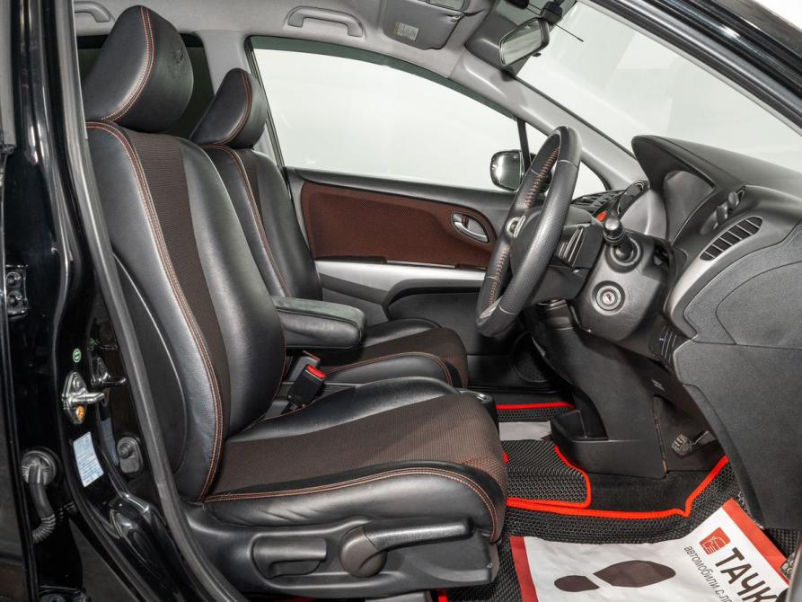 Honda Stream II Рестайлинг Иркутск  - изображение 5